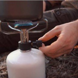 Чем заправлены туристические газовые баллоны?