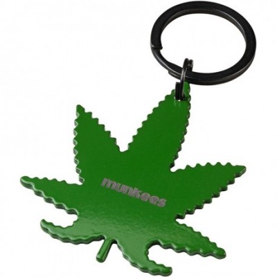 Брелок-открывашка Munkees SS Cannabis Leaf Green 35405 - фото 17610