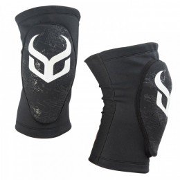 Наколінники Demon Knee Guard Soft Cap Pro Наколінники Demon Knee Guard Soft Cap Pro
